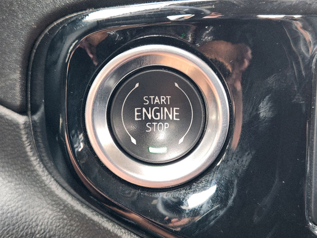 Used 2025 GMC Sierra 1500 SLT image 19