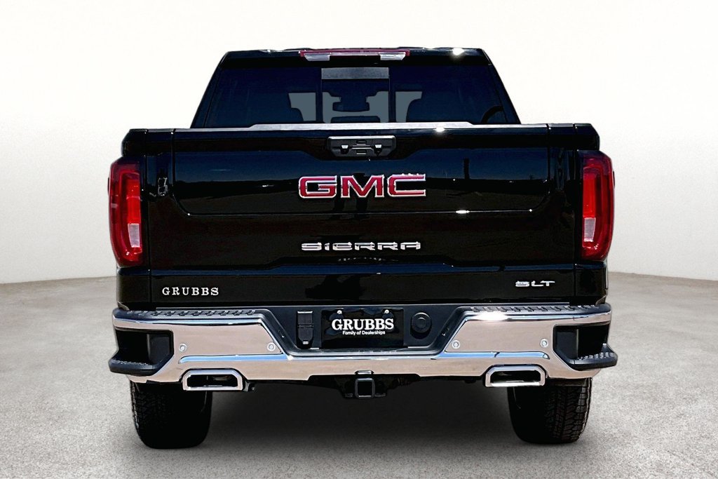 Used 2026 GMC Sierra 1500 SLT AWD/4WD image 4