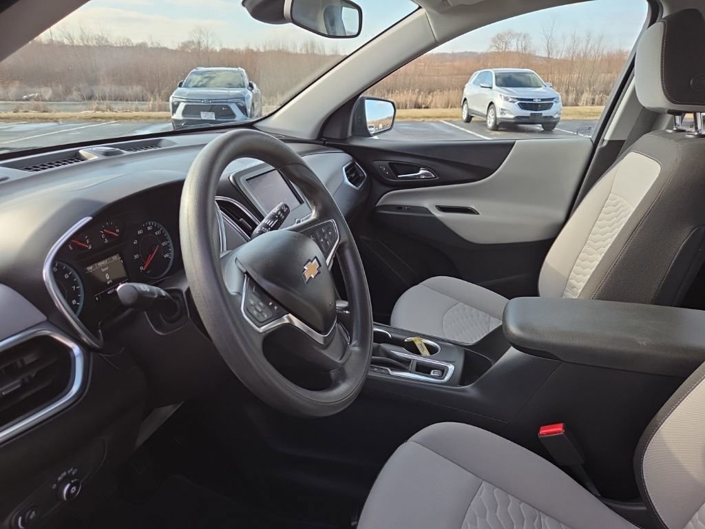 Certified 2021 Chevrolet Equinox LS image 10