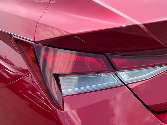Certified 2023 Hyundai Elantra SEL FWD image 11