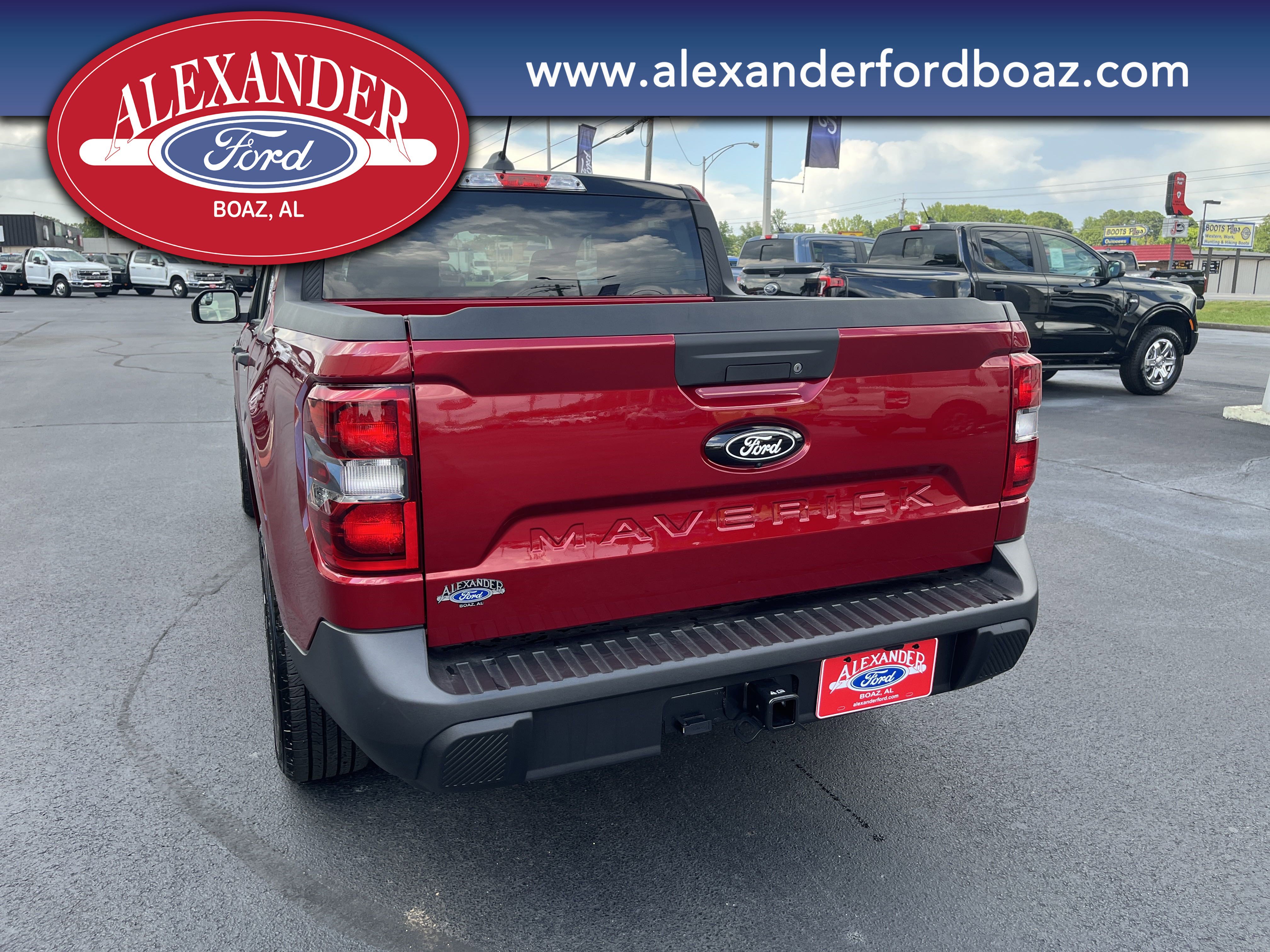 New 2025 Ford Maverick XLT w/ XLT Luxury Package image 6