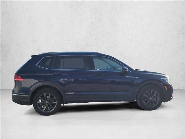 Used 2022 Volkswagen Tiguan SE FWD image 4