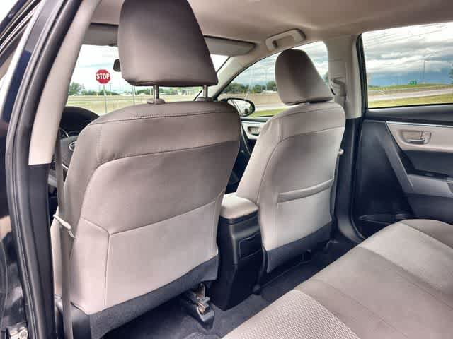 Used 2016 Toyota Corolla LE FWD image 13
