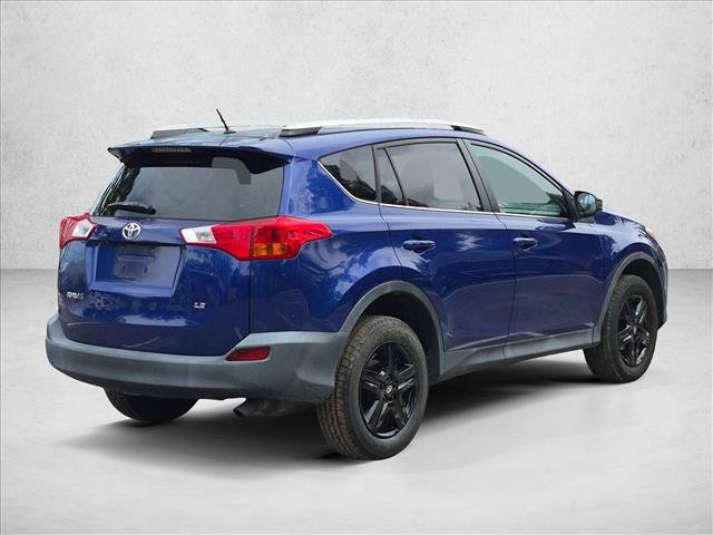 Used 2014 Toyota RAV4 LE FWD image 2