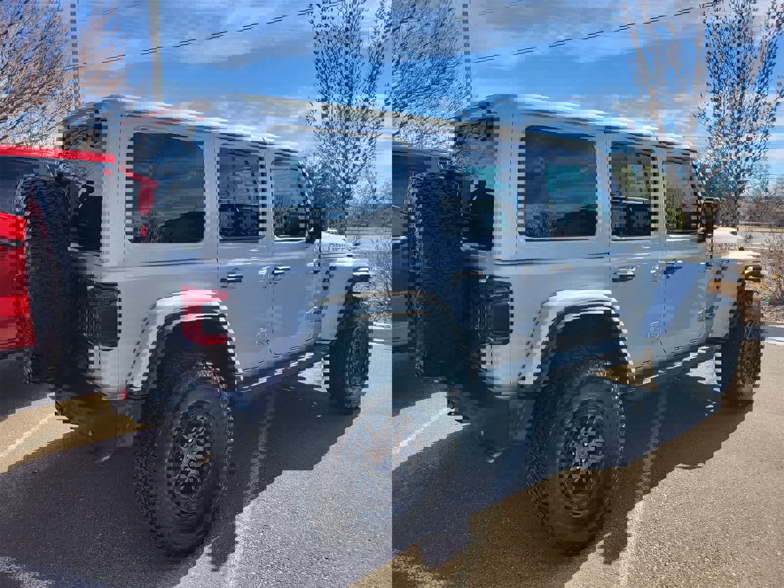 Used 2022 Jeep Wrangler Unlimited Rubicon w/ Xtreme Recon 35" Tire Package image 4