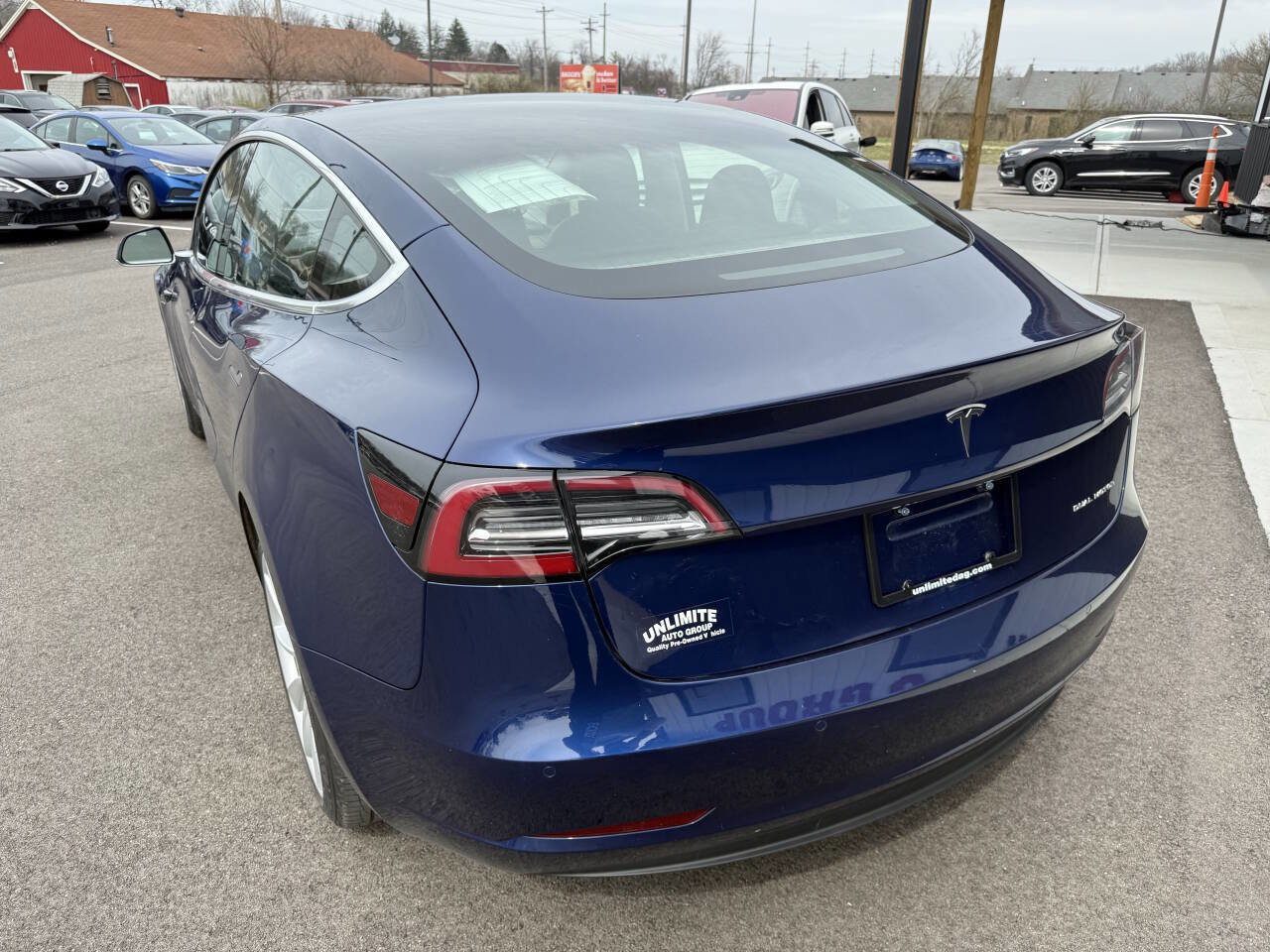 Used 2018 Tesla Model 3 Long Range image 13