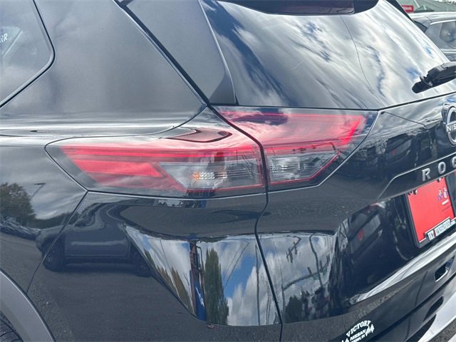 New 2026 Nissan Rogue S image 12