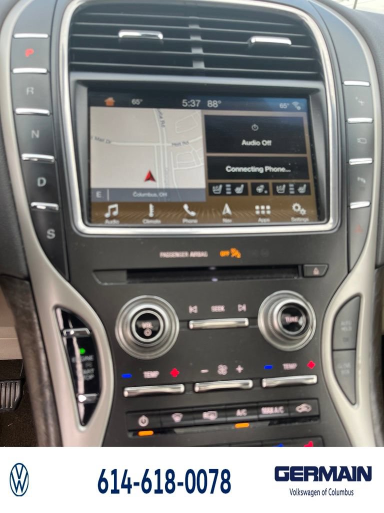 Used 2018 Lincoln MKX Reserve AWD/4WD image 25