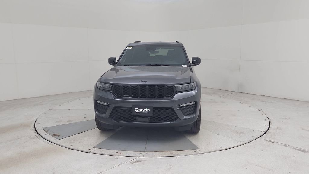 New 2025 Jeep Grand Cherokee Limited image 5