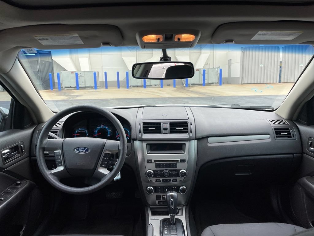 Used 2012 Ford Fusion SE FWD image 5