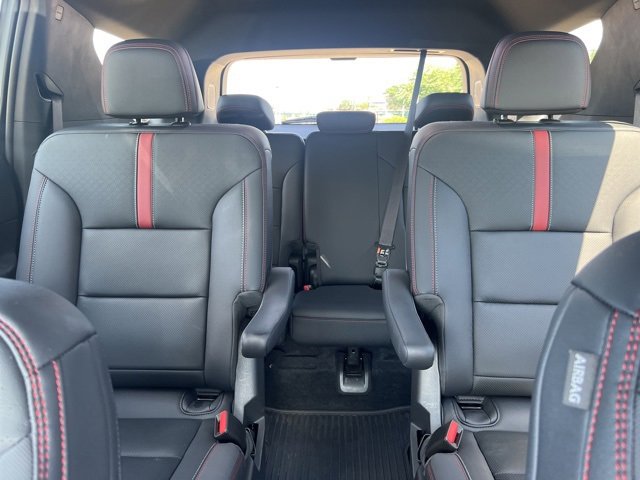 Certified 2024 Chevrolet Traverse RS w/ LPO, Floor Liner Package image 25