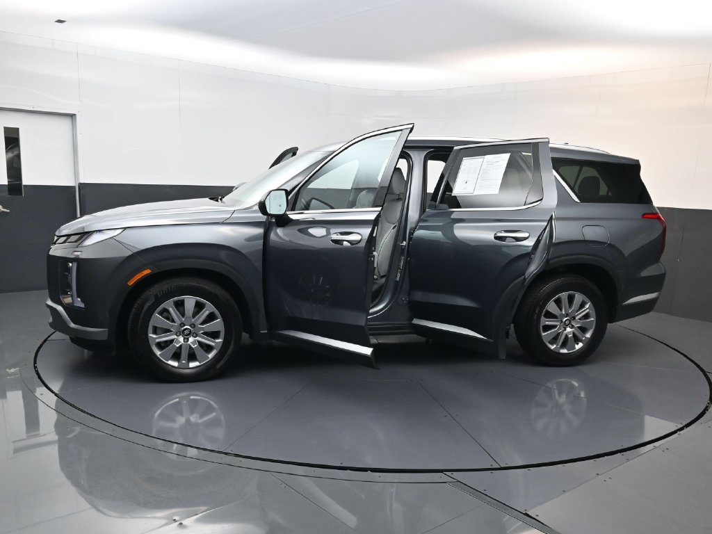 Certified 2025 Hyundai Palisade SEL AWD/4WD image 32