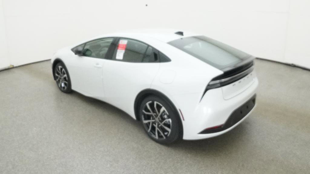 New 2026 Toyota Prius Plug-In Hybrid image 5