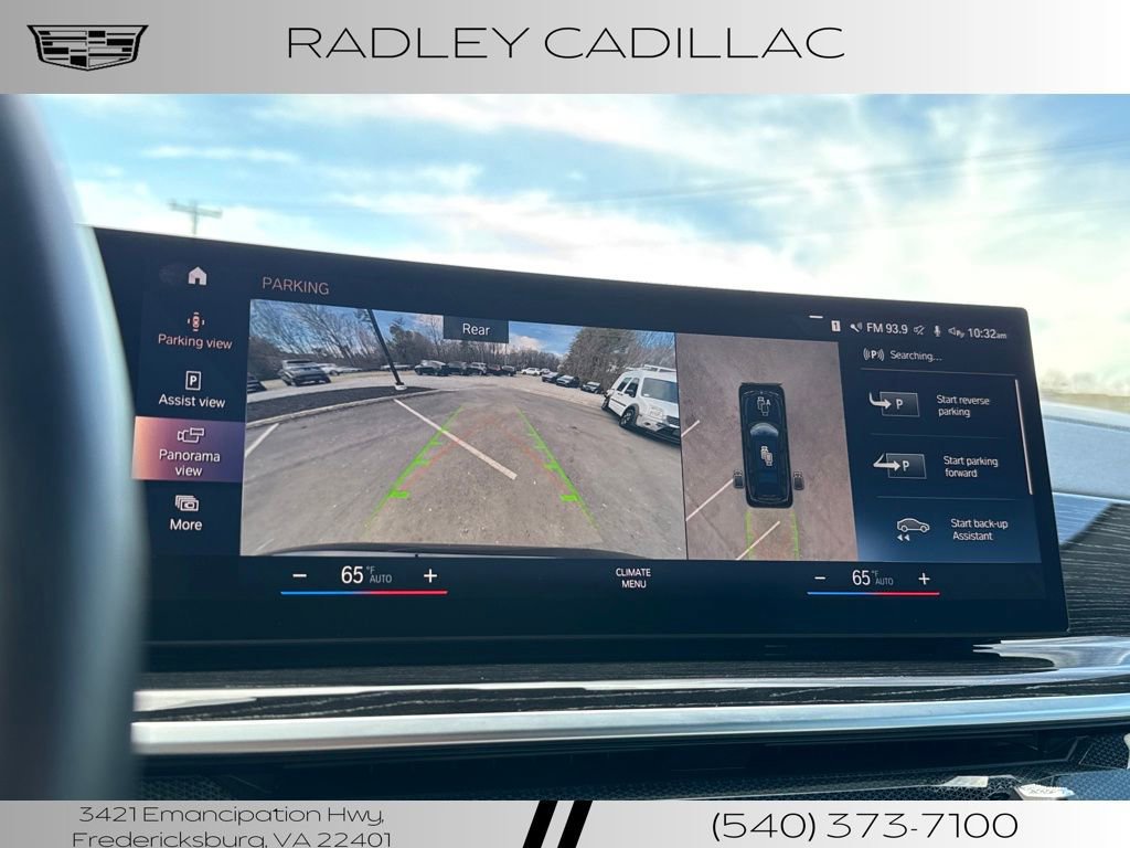 Used 2023 BMW X7 xDrive40i w/ Executive Package image 9