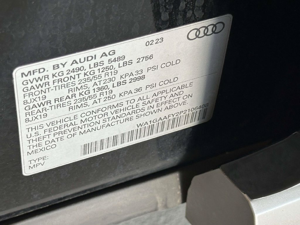 Used 2023 Audi Q5 2.0T Premium w/ Convenience Package AWD/4WD image 23