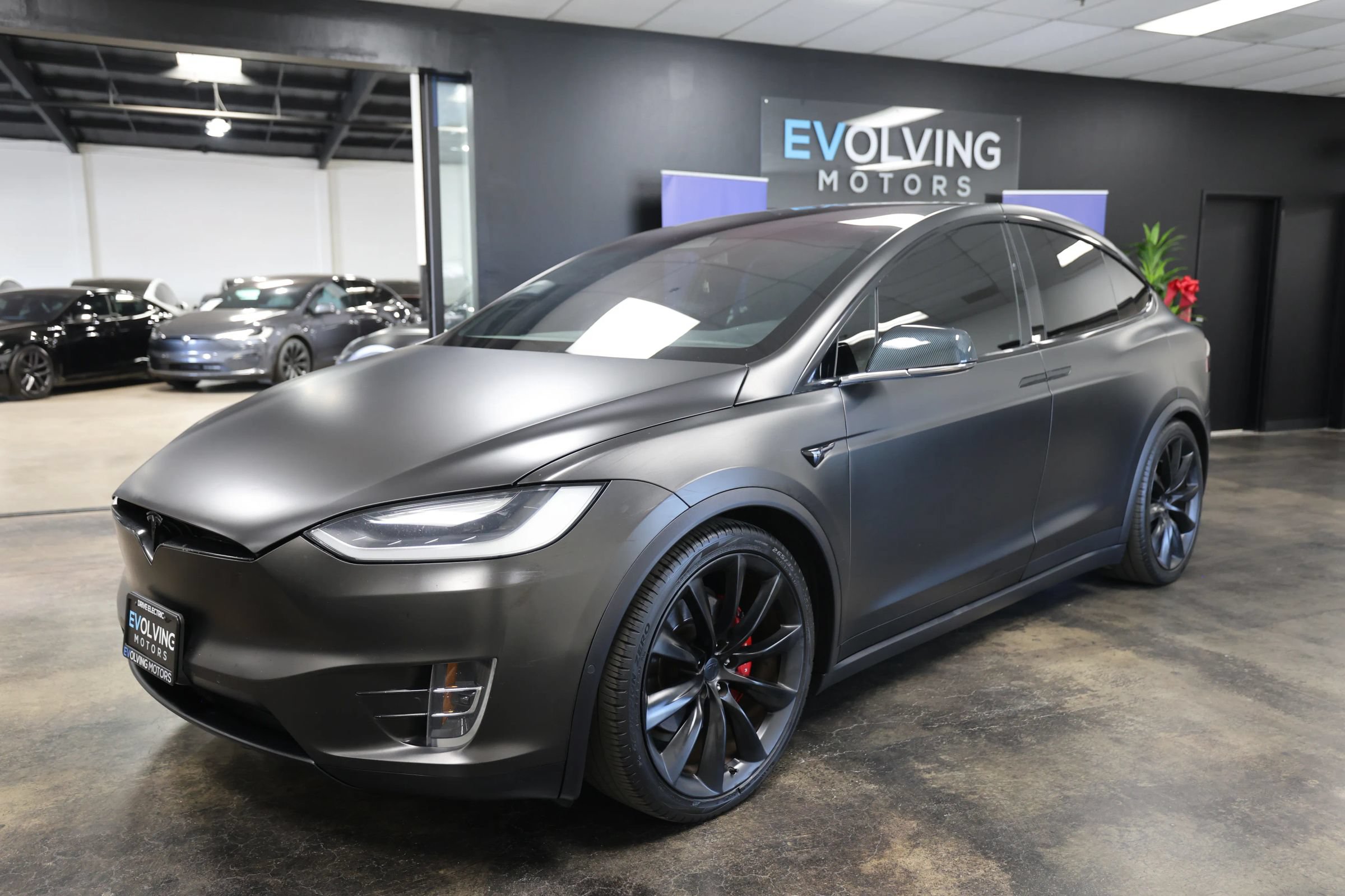 Used 2017 Tesla Model X P100D AWD/4WD image 4
