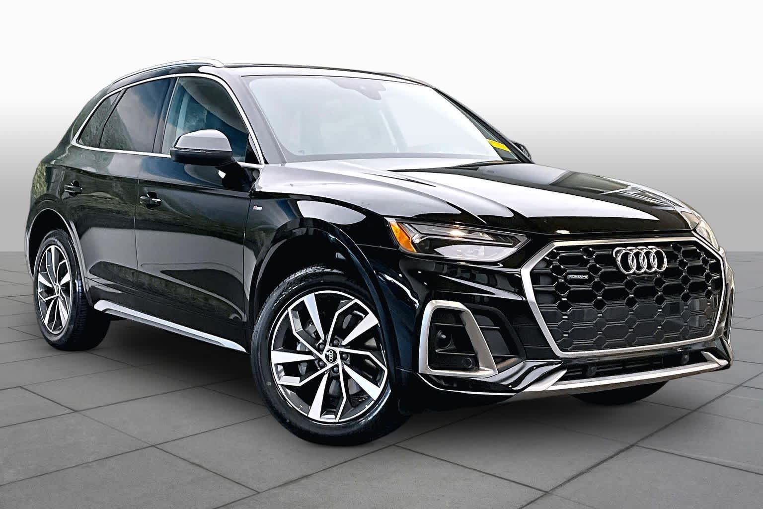 Used 2023 Audi Q5 2.0T Premium Plus w/ Premium Plus Package AWD/4WD image 3