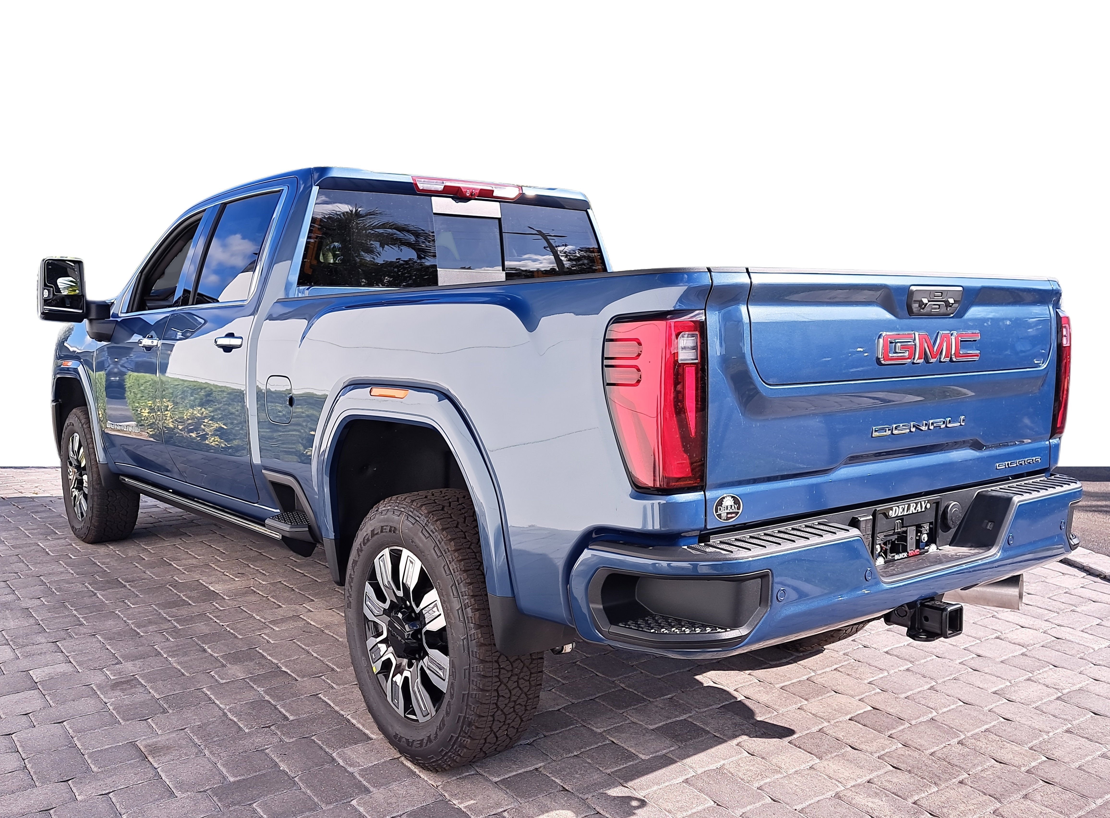 New 2026 GMC Sierra 2500 Denali w/ Denali Reserve Package image 4