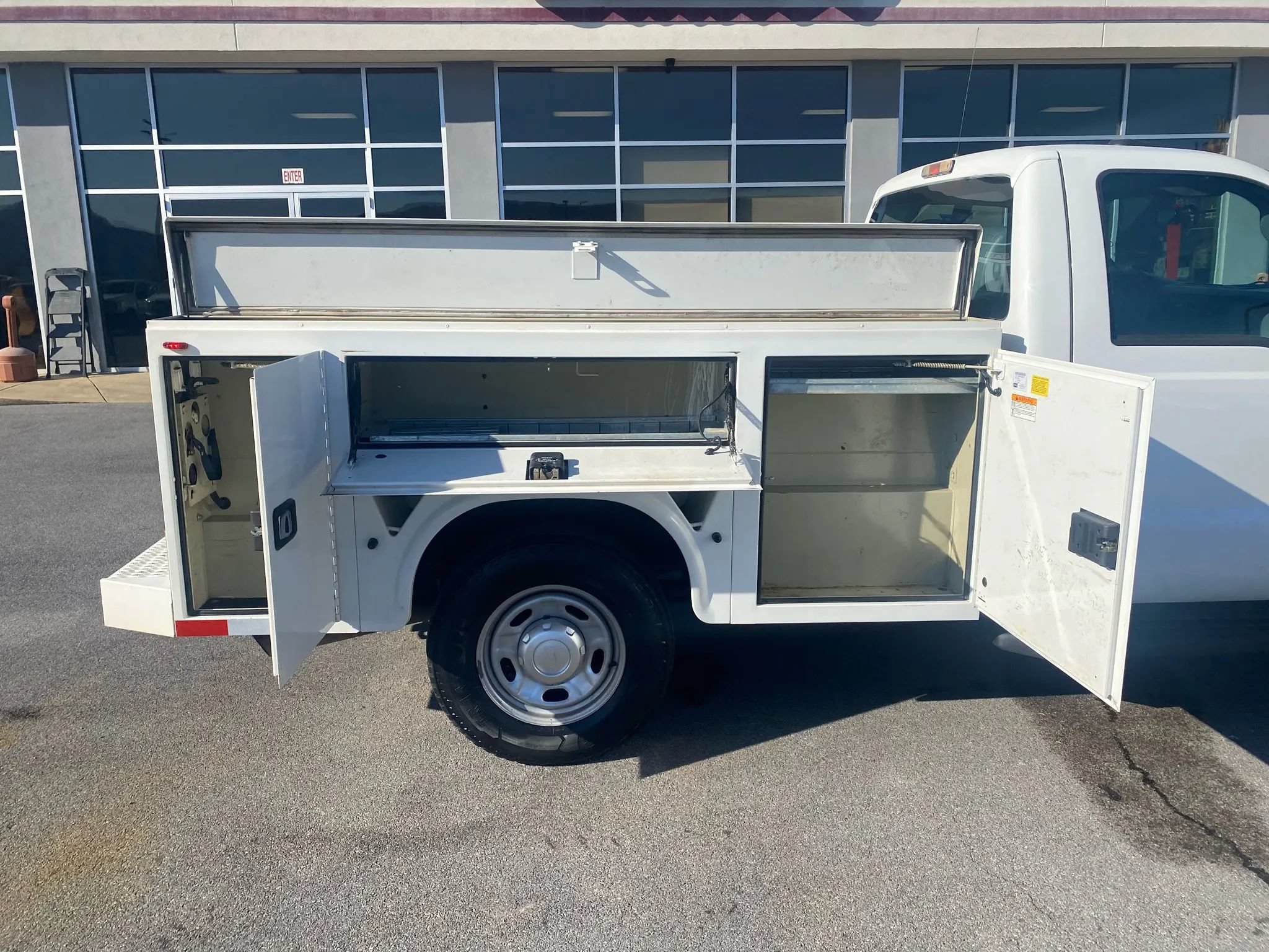 Used 2014 Ford F250 XL w/ Power Equipment Group RWD image 20