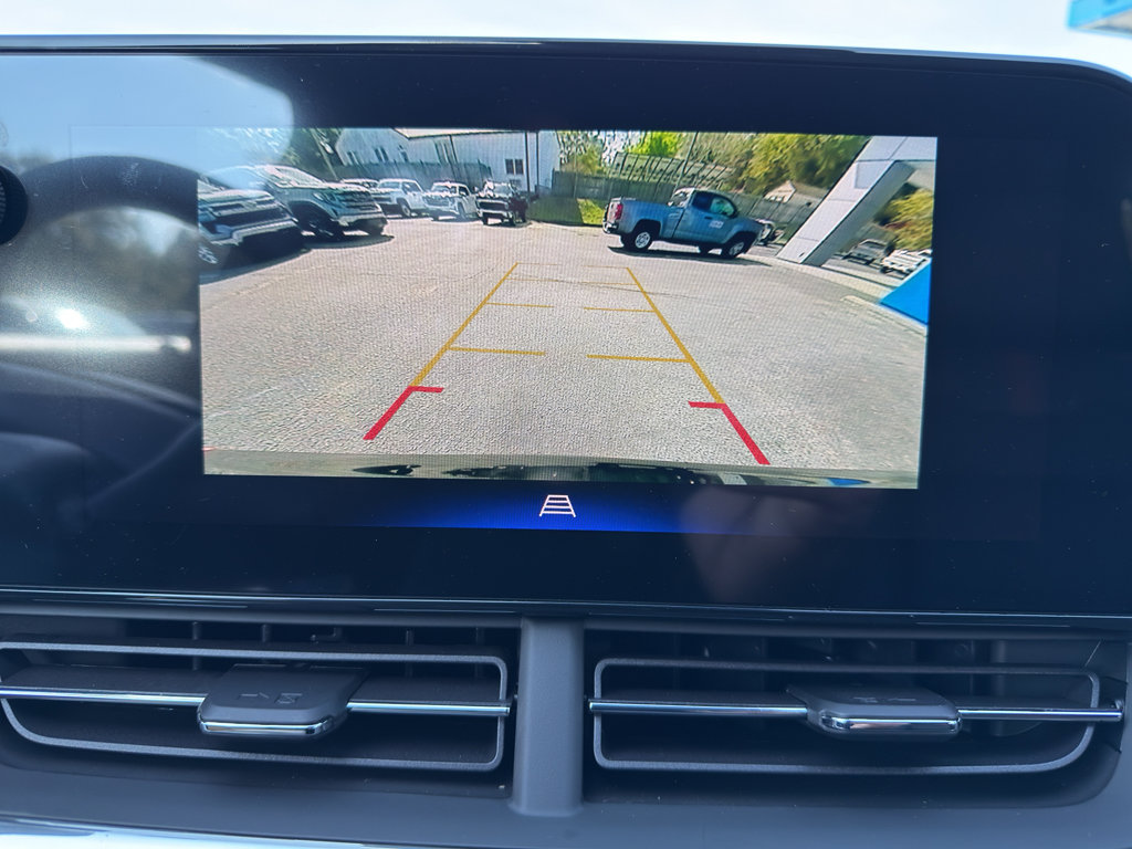 New 2026 Chevrolet Trax RS w/ Driver Confidence Package image 21