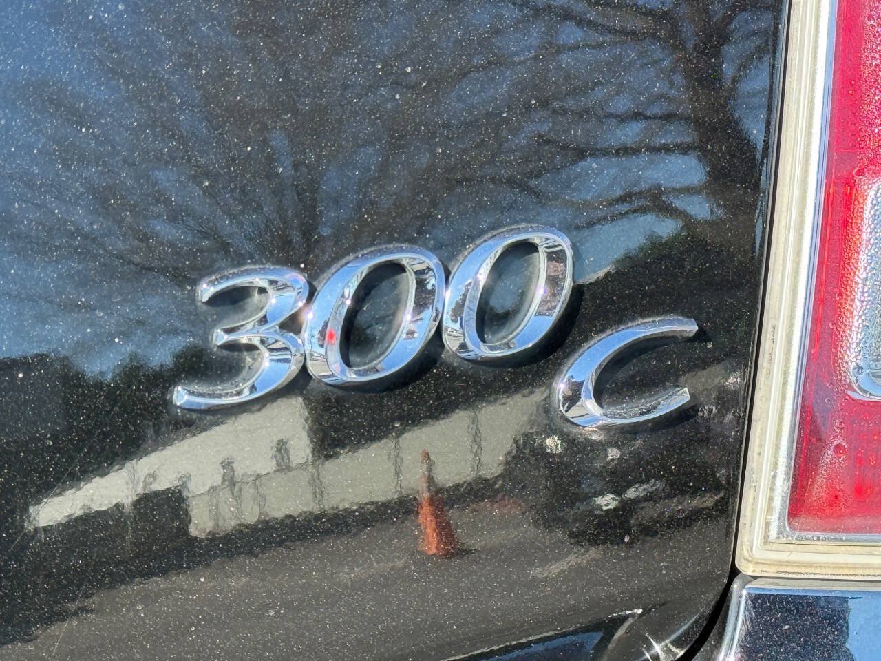 Used 2014 Chrysler 300 C RWD image 31