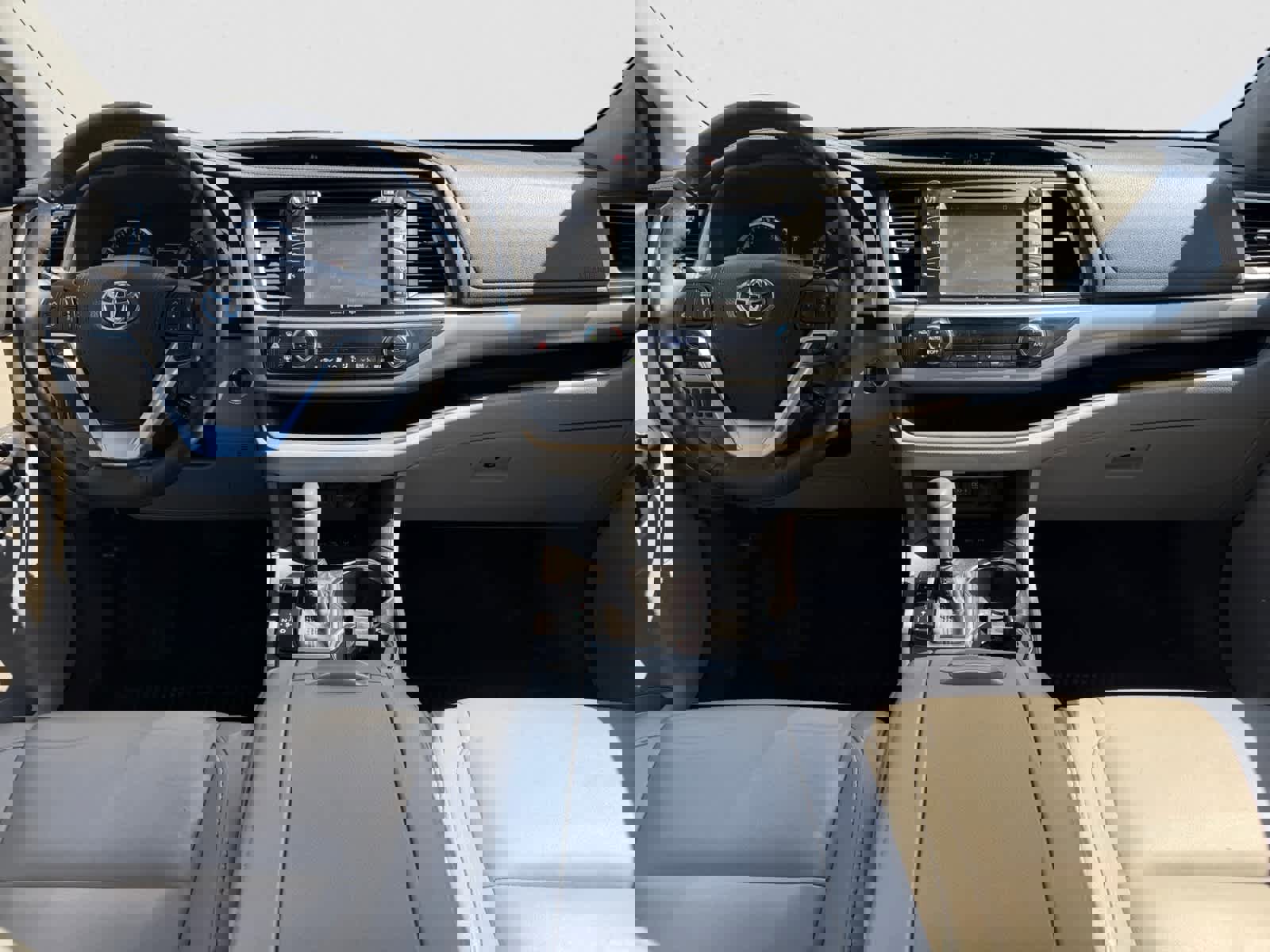 Used 2018 Toyota Highlander XLE AWD/4WD image 13