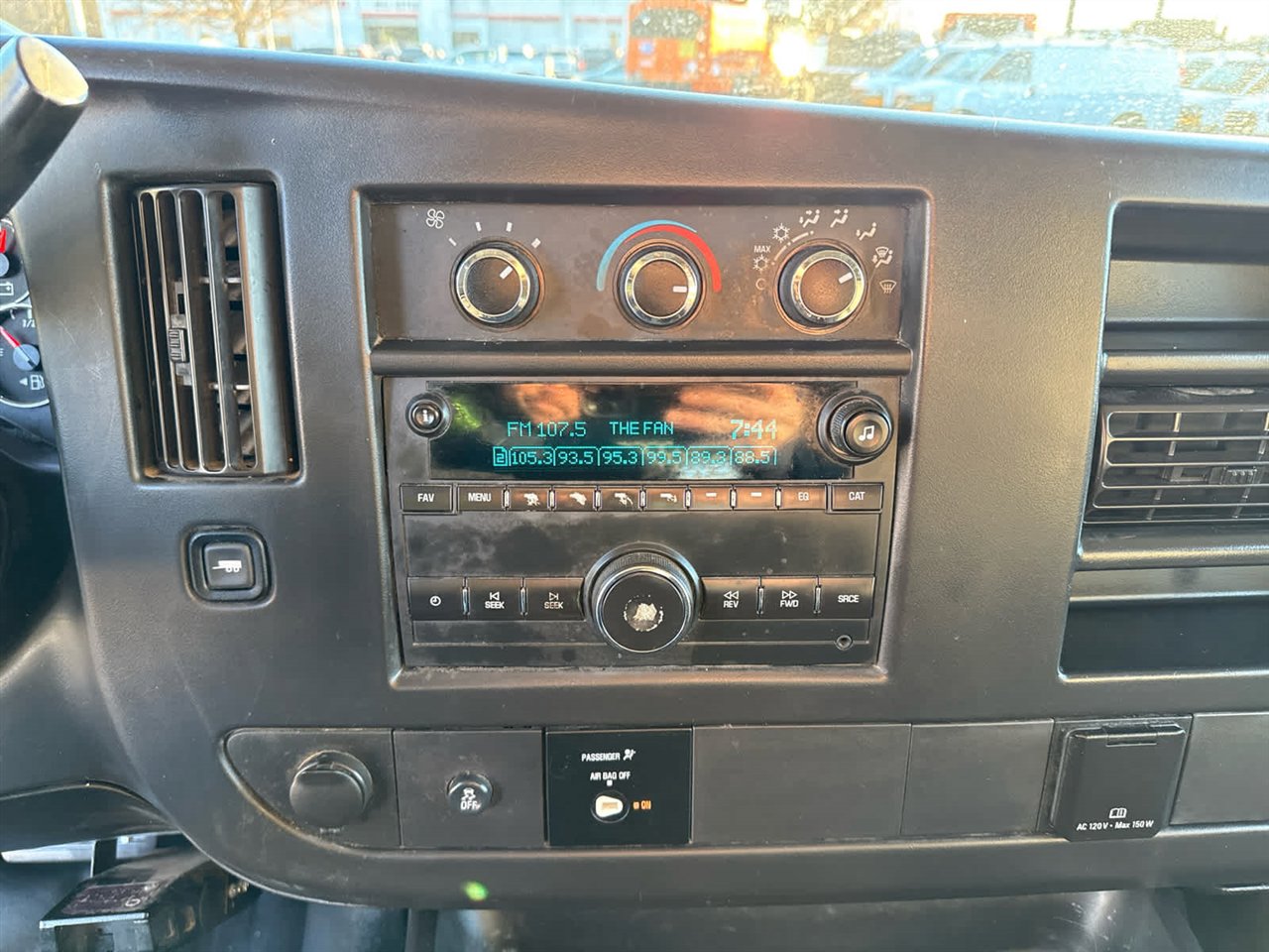 Used 2017 GMC Savana 2500 image 13