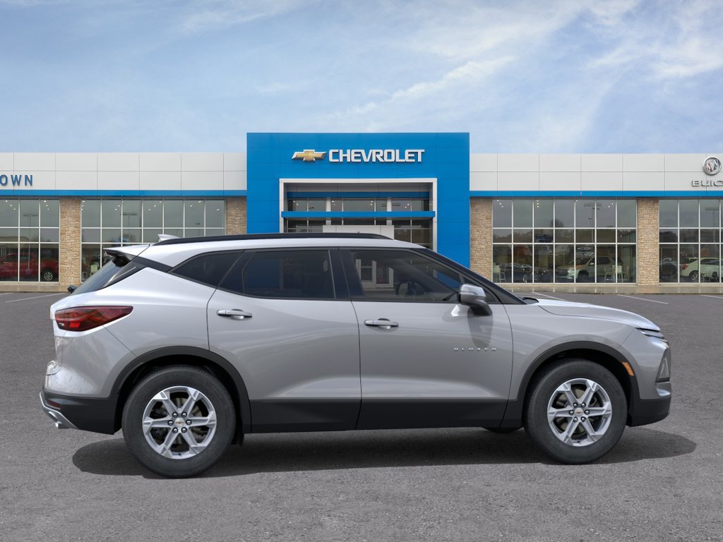 New 2026 Chevrolet Blazer LT w/ Sound & Technology Package AWD/4WD image 5