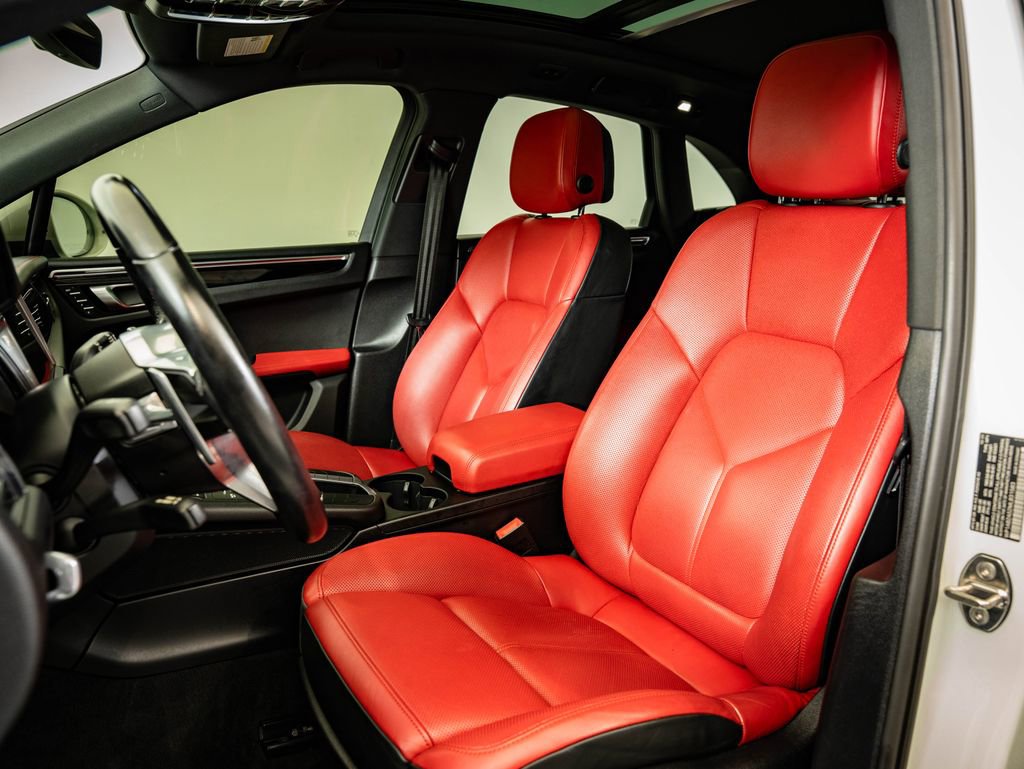 Certified 2021 Porsche Macan S AWD/4WD image 25