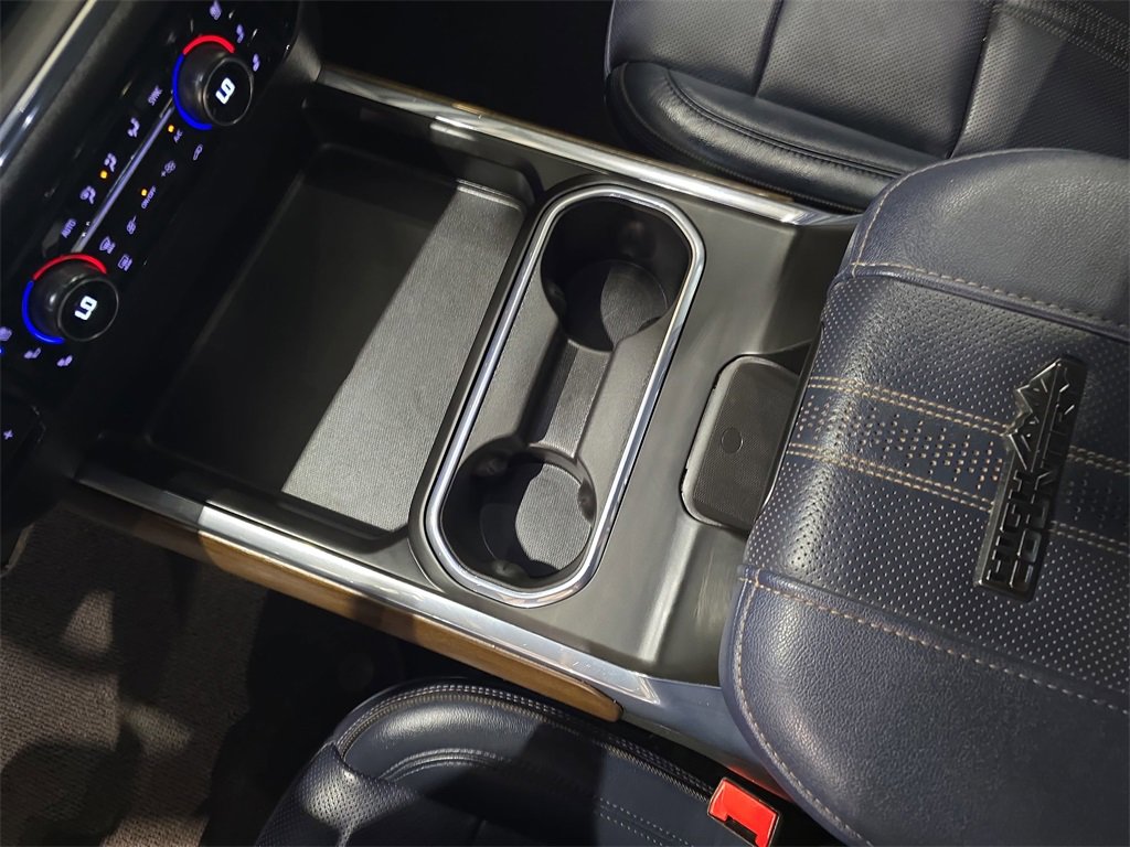 Used 2024 Chevrolet Silverado 2500 High Country w/ High Country Premium Package image 26