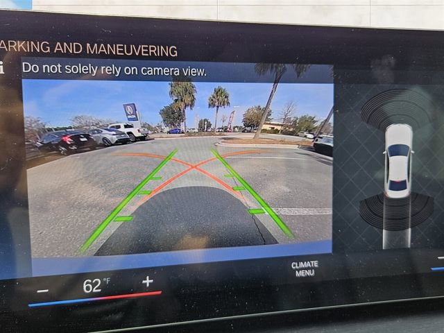 Used 2024 BMW 330e image 8