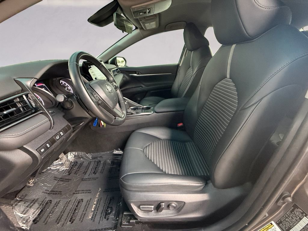 Used 2024 Toyota Camry SE FWD image 10