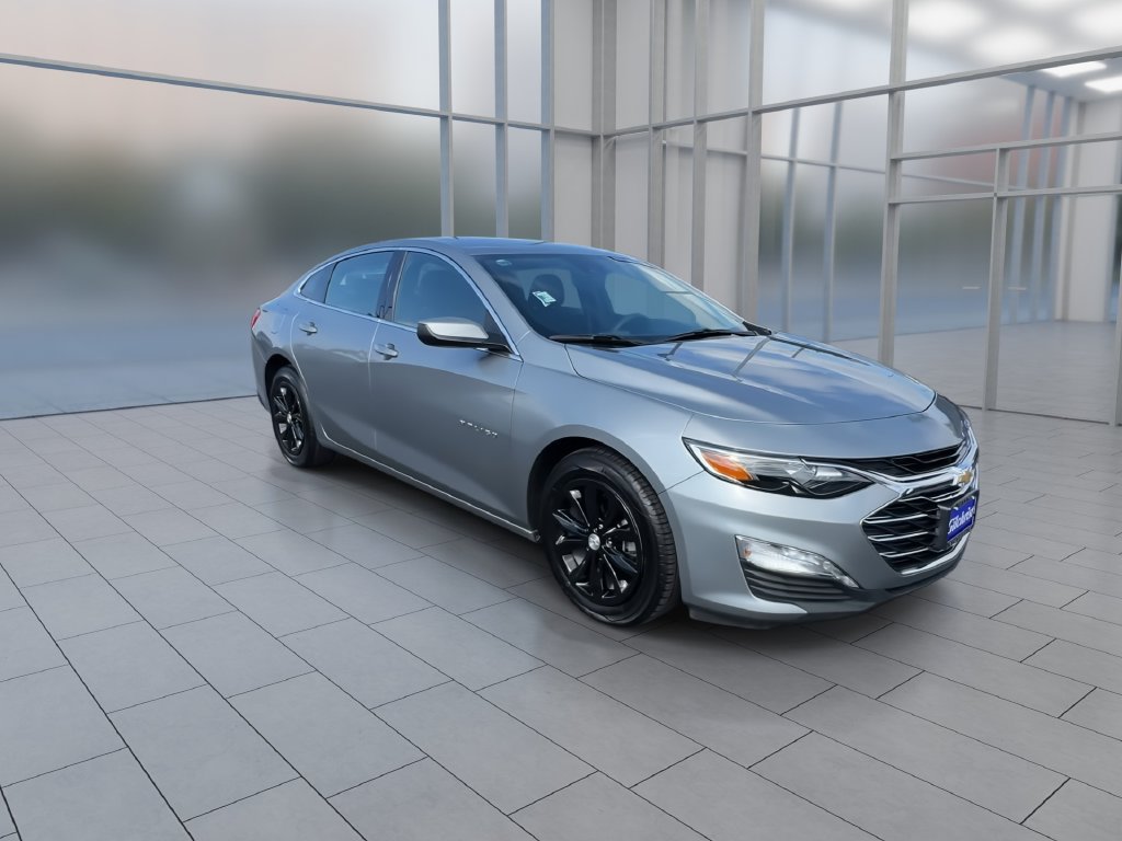Used 2024 Chevrolet Malibu LT FWD image 2