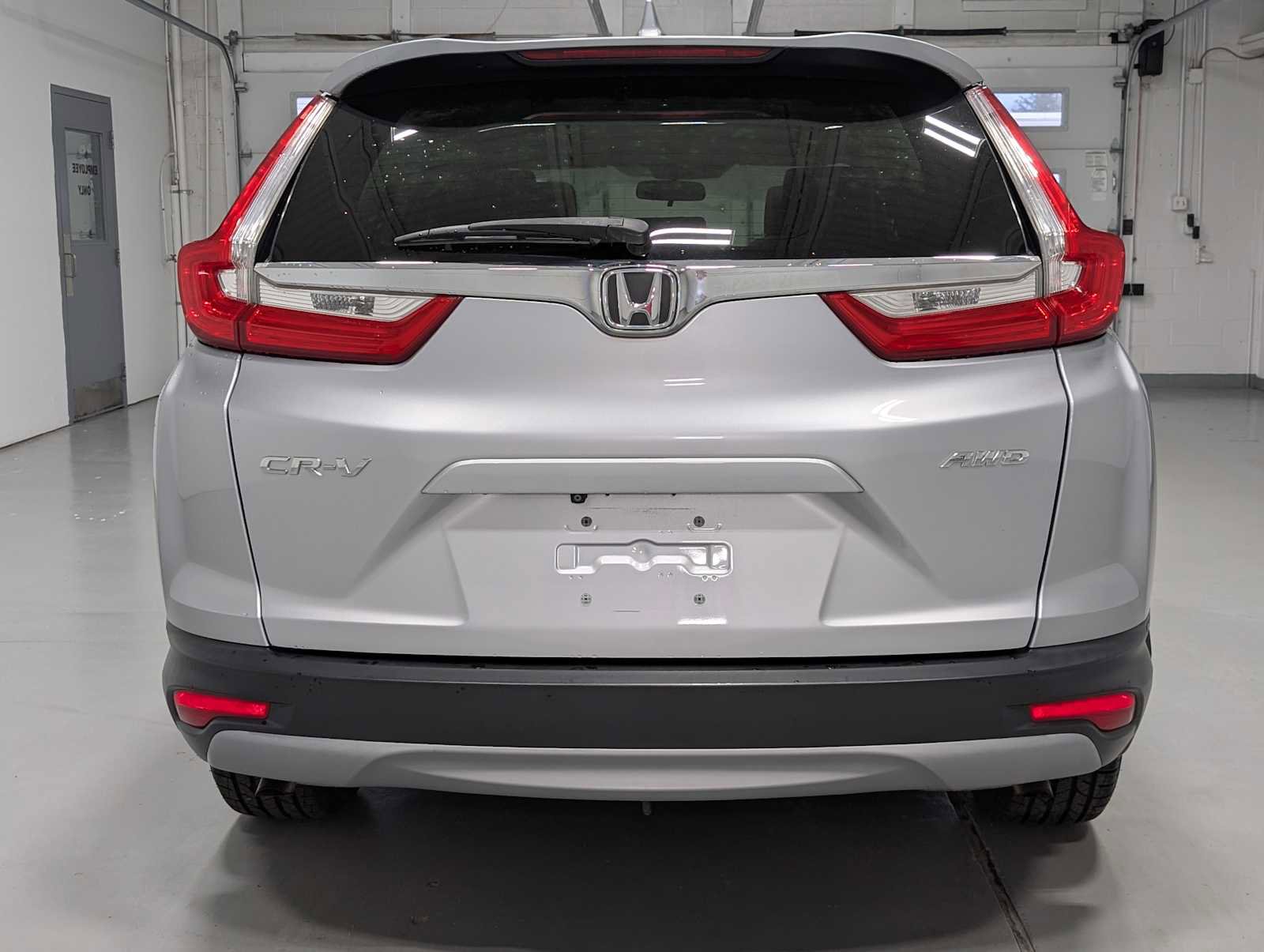 Used 2018 Honda CR-V EX image 9