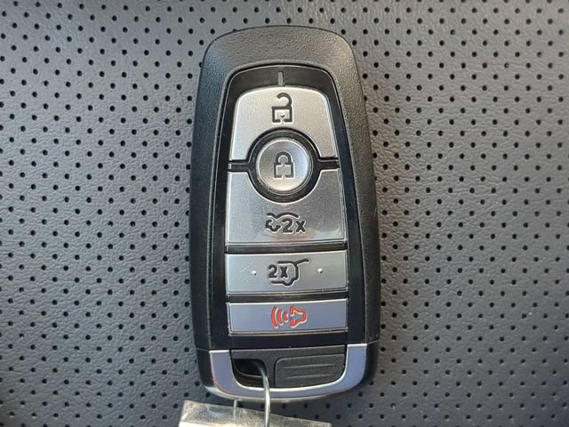 Used 2025 Ford Mustang Mach-E Premium AWD/4WD image 36