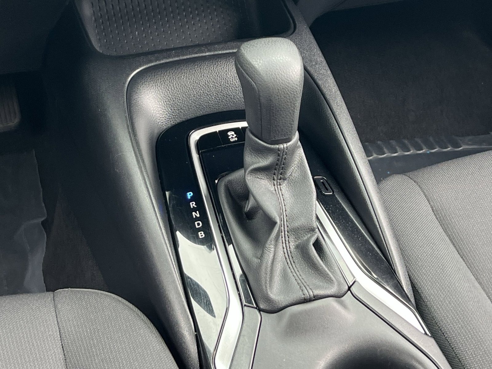 Used 2024 Toyota Corolla LE image 20