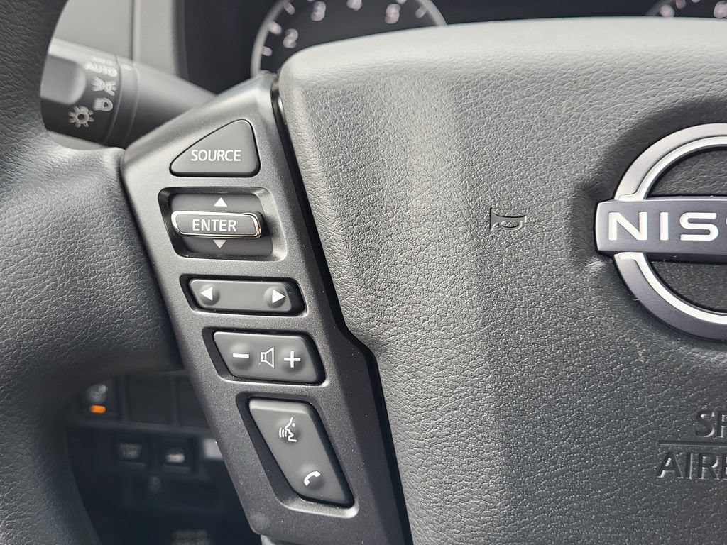 New 2025 Nissan Frontier SV AWD/4WD image 18