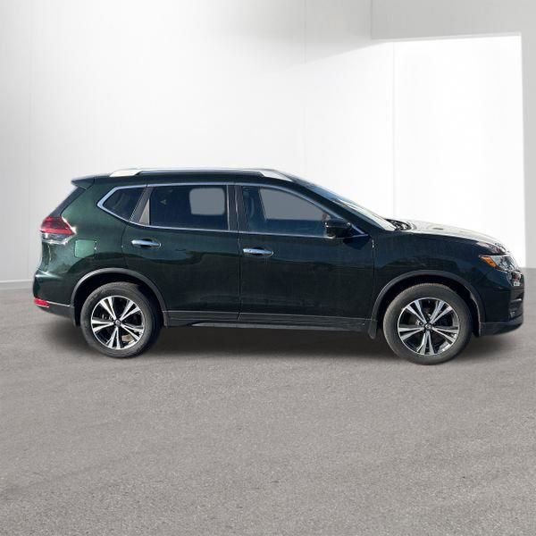 Used 2020 Nissan Rogue SV w/ Premium Package image 6