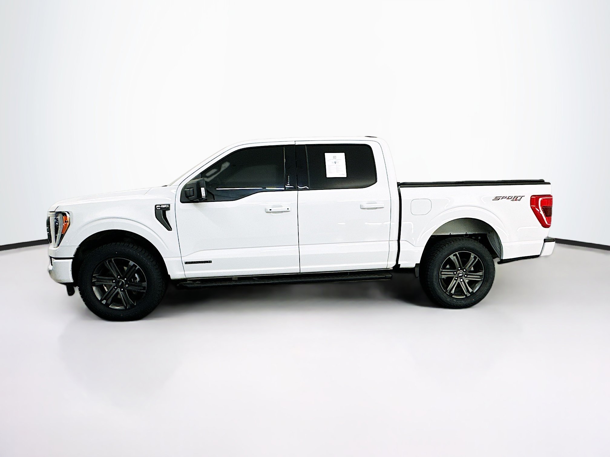 Used 2023 Ford F150 XLT w/ Equipment Group 302A High AWD/4WD image 4