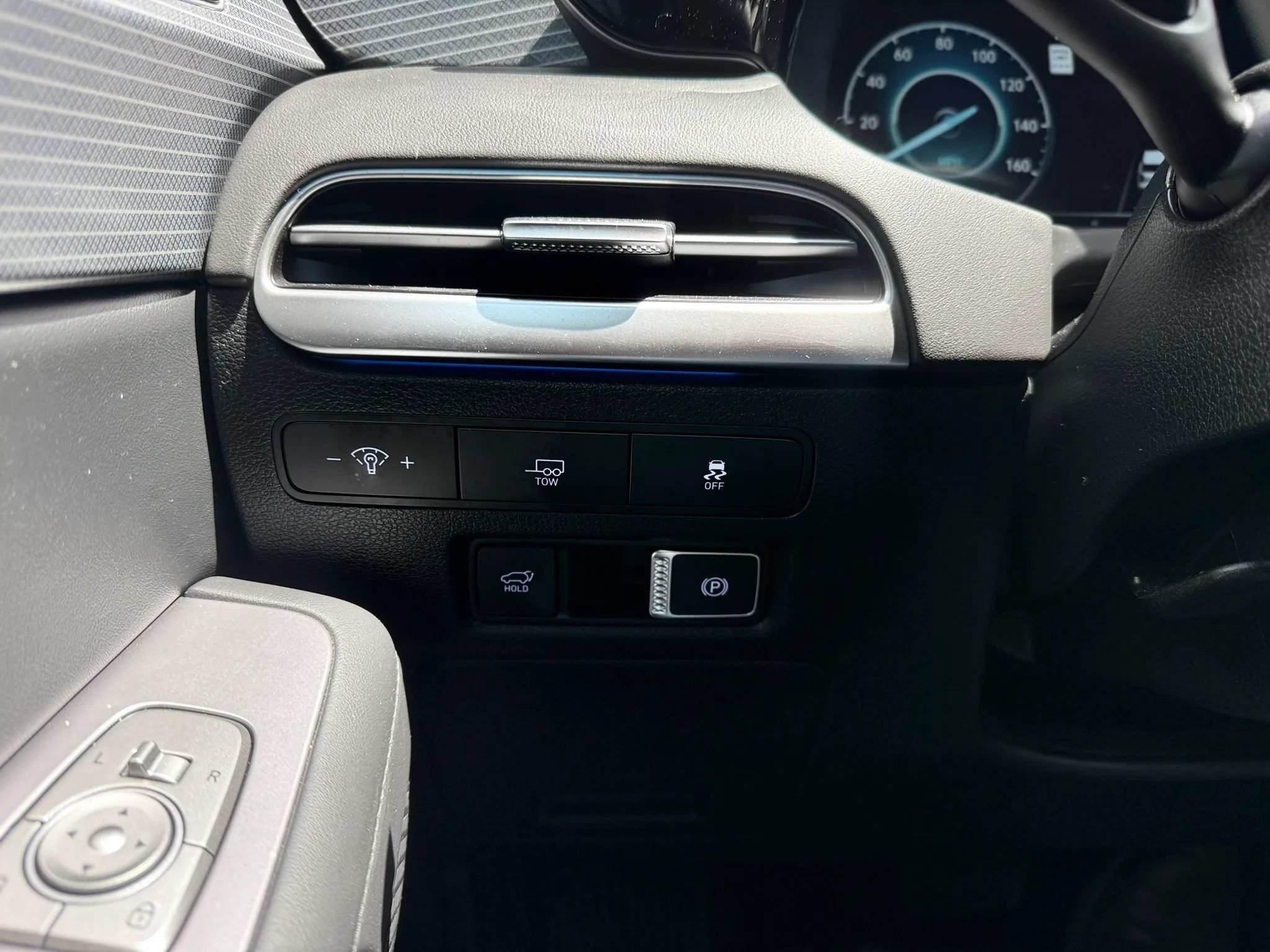 Used 2024 Hyundai Palisade Limited AWD/4WD image 33
