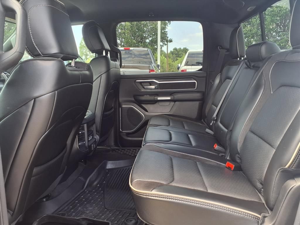 Used 2023 RAM 1500 Laramie AWD/4WD image 14