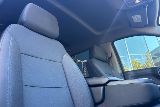 Used 2021 Chevrolet Silverado 1500 LT AWD/4WD image 16