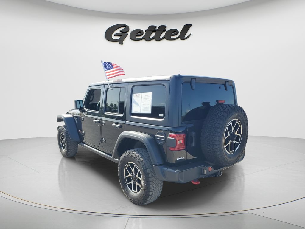 Used 2024 Jeep Wrangler Unlimited Rubicon AWD/4WD image 7