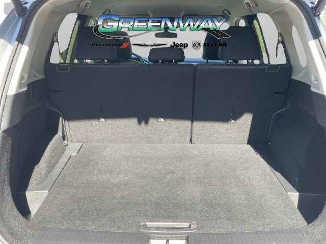 Used 2024 Nissan Rogue SV AWD/4WD image 6