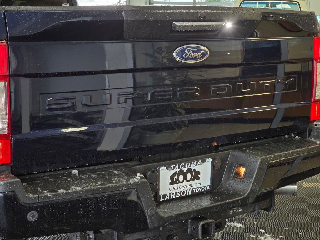 Used 2022 Ford F250 Lariat image 12