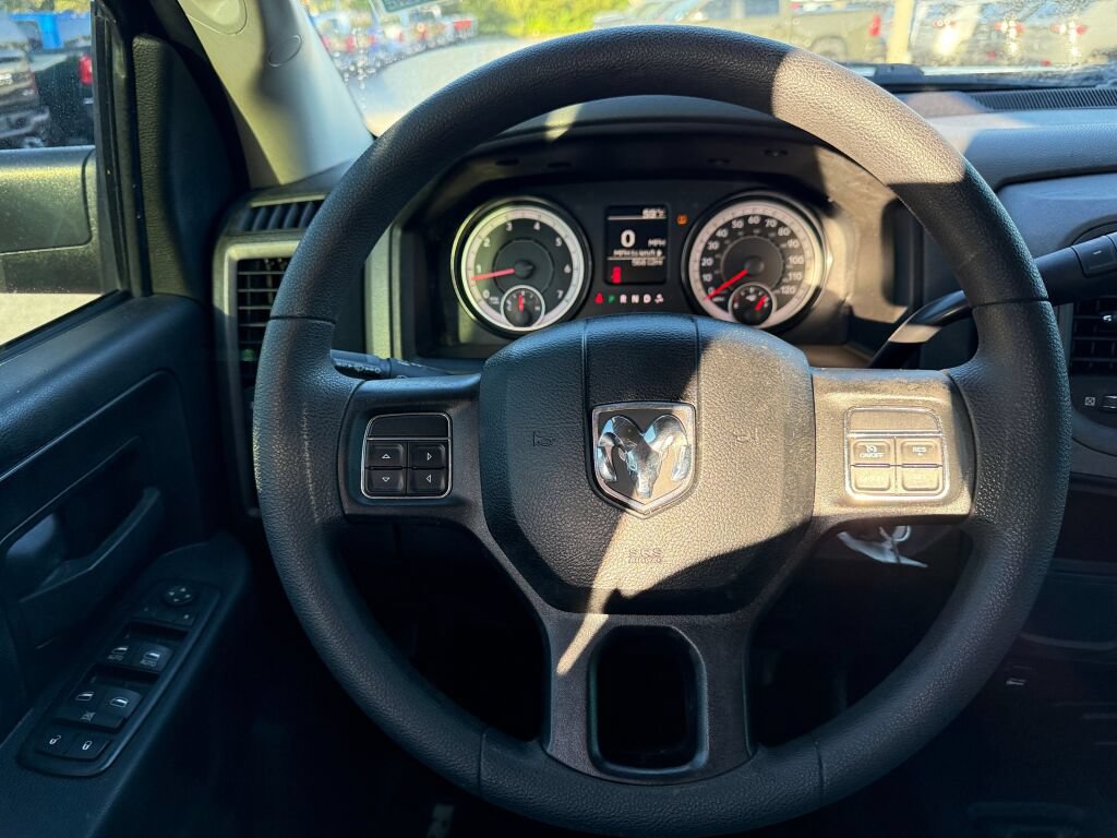 Used 2018 RAM 2500 Tradesman w/ Chrome Appearance Group AWD/4WD image 14