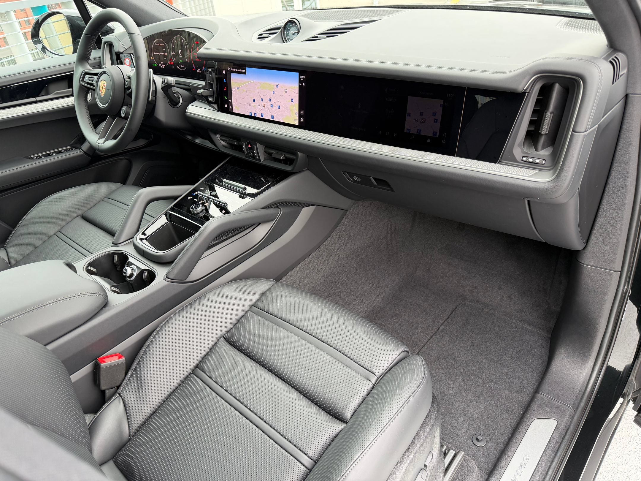 New 2026 Porsche Cayenne E-Hybrid AWD/4WD image 24