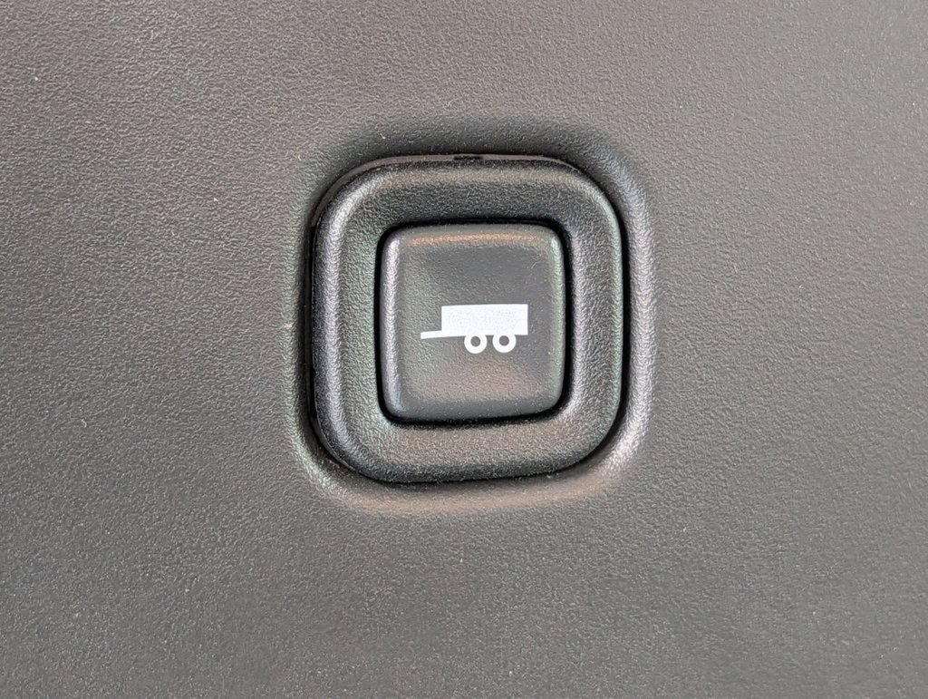 New 2026 GMC Savana 3500 Extended w/ Driver Convenience Package RWD image 40