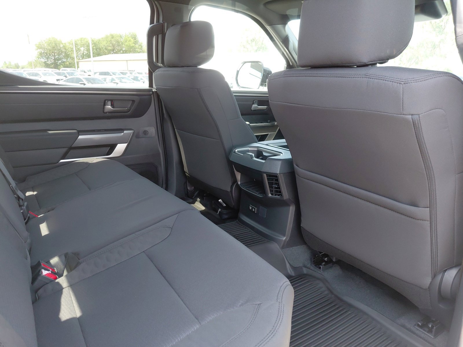 New 2026 Toyota Tundra SR5 w/ TRD Off-Road Package AWD/4WD image 28