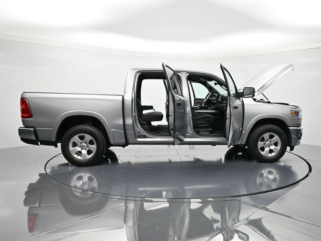 Used 2025 RAM 1500 Big Horn AWD/4WD image 62
